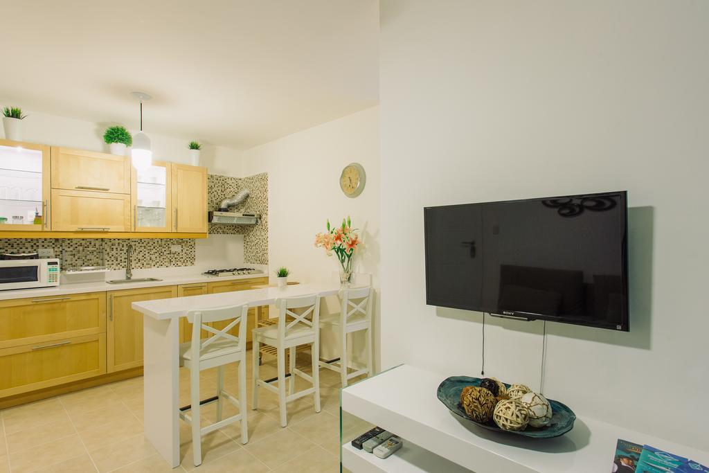 Ciudad Las Cayenas Apartment